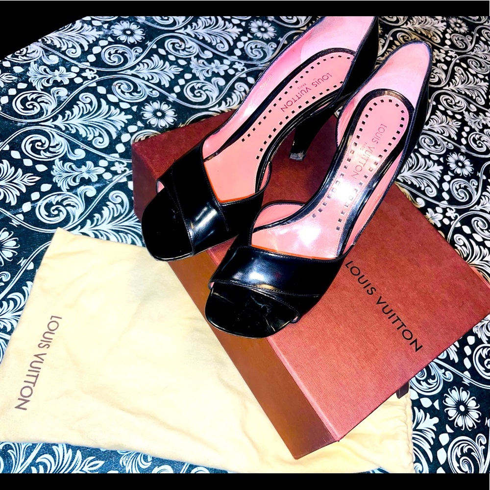 Louis Vuitton Vintage Pumps